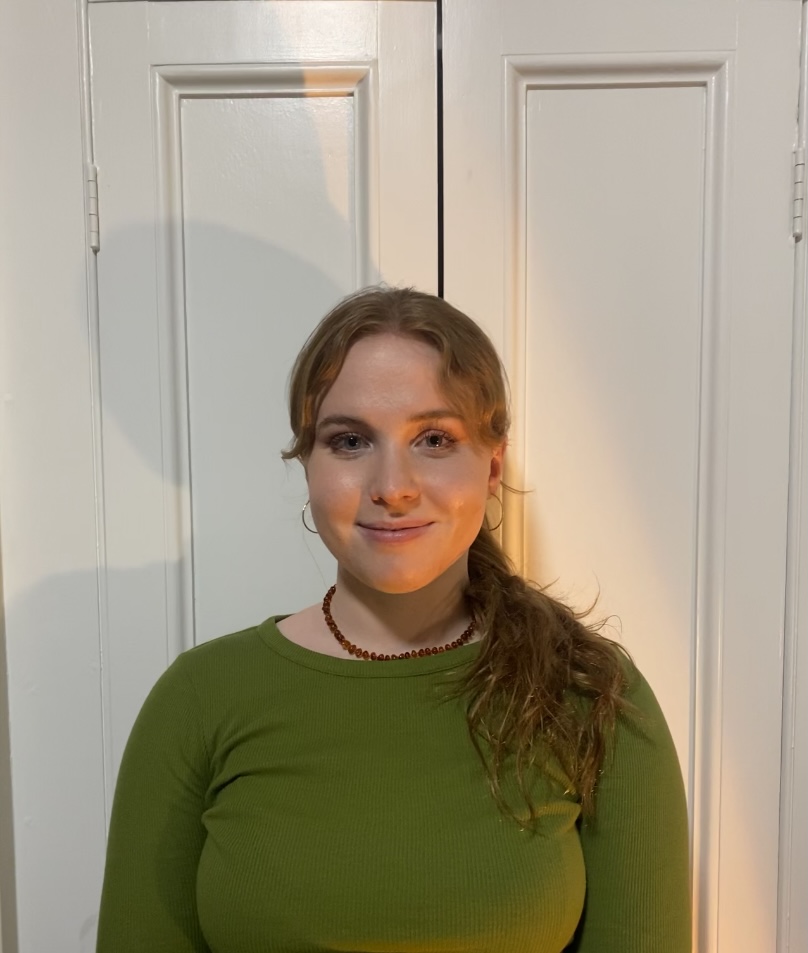 Picture of blog author, Juliet Webber.